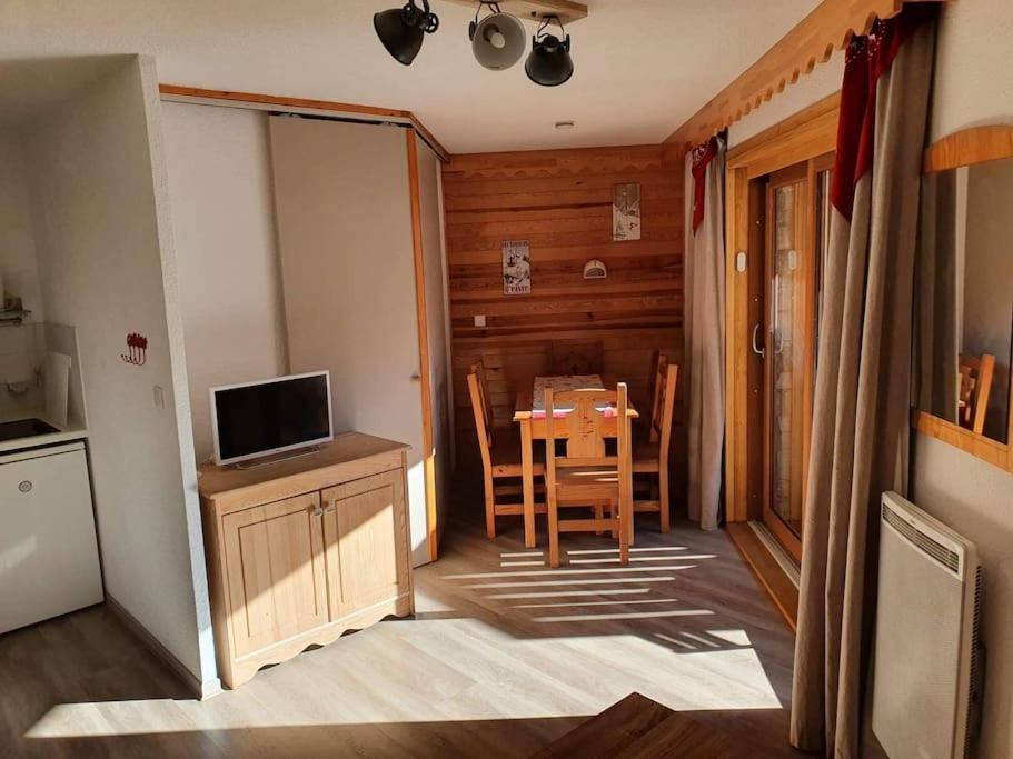 ולמינייה Spacieux Appartement 37M2-T3-Rdc-6 Personnes-100M Remontees מראה חיצוני תמונה